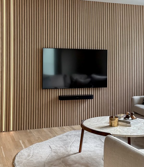 Fjell TV Wall Mount