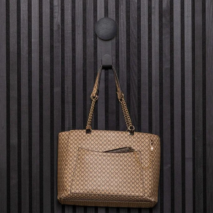 Image 1 of 7 in Create | Hanger gallery