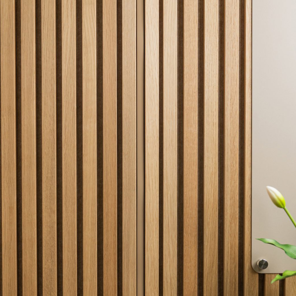 Image 3 of 7 in Lumi LED gallery