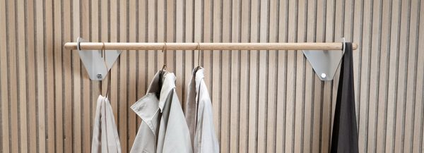 Linn Coat Rail